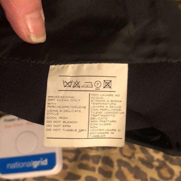 Salvatore  Ferragamo size 42 black Gorgeous 100% wool maxi skirt 12” slit - Picture 15 of 16